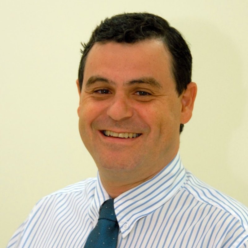 DR. CARLOS ANDREOLI